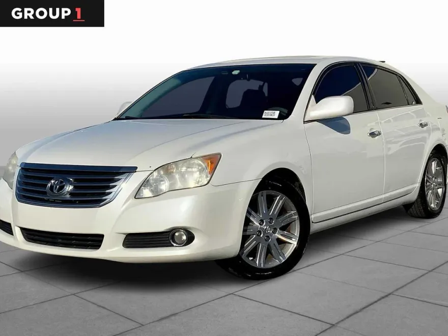 2008 Toyota Avalon Limited photo 1
