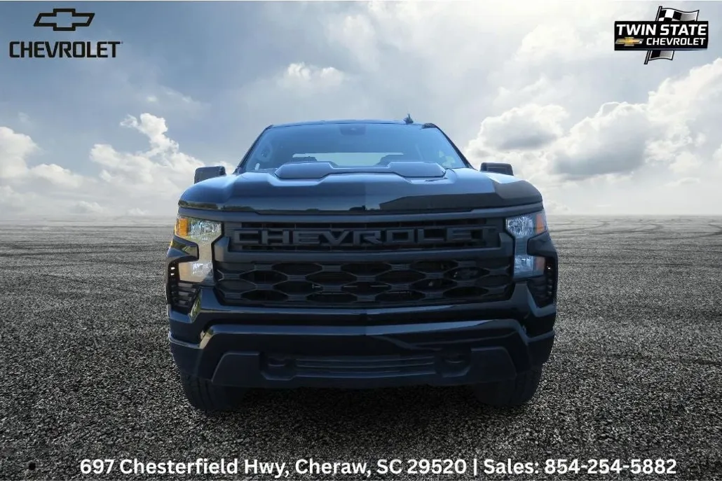 2024 Chevrolet Silverado 1500 Custom Trail Boss photo 1