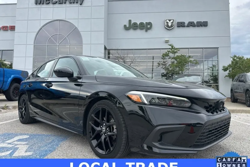 2022 Honda Civic Hatchback Sport photo 1