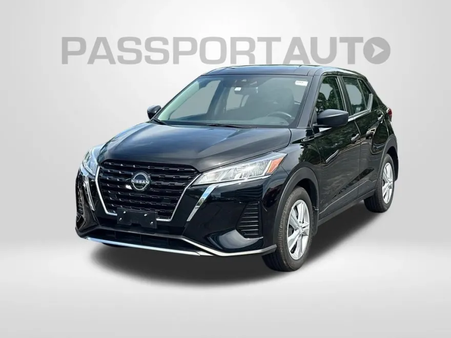 2024 Nissan Kicks S photo 1