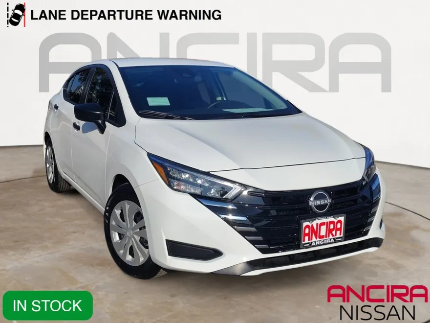 2025 Nissan Versa S photo 1