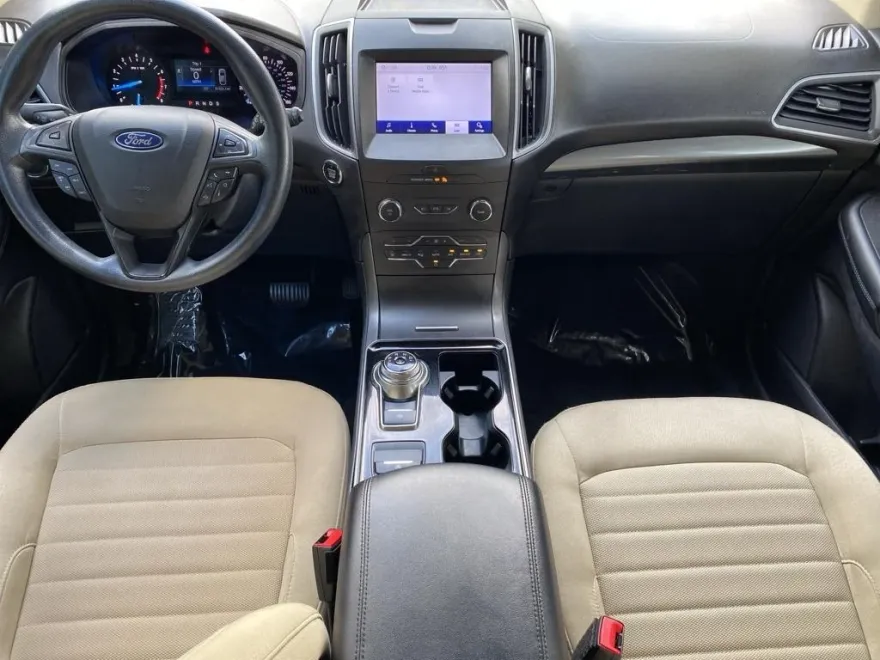 2020 Ford Edge SE photo 1