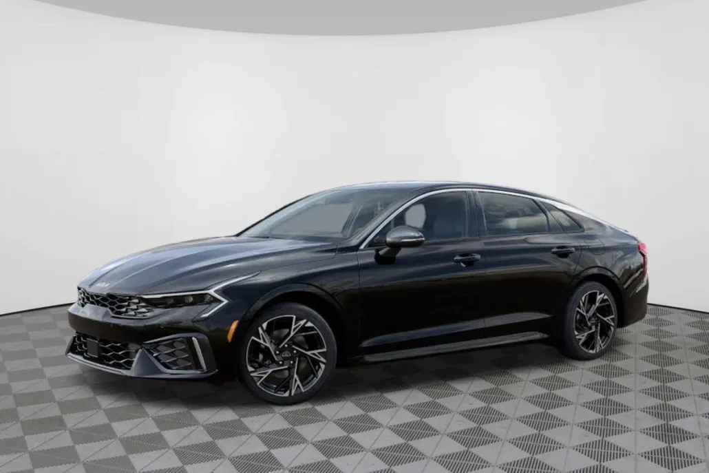 2026 Kia K5 GT-Line photo 1