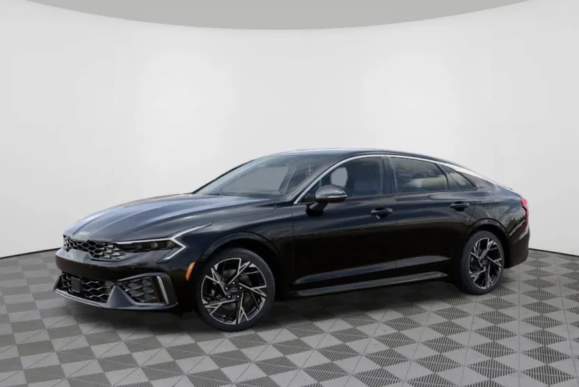 2026 Kia K5 GT-Line photo 1