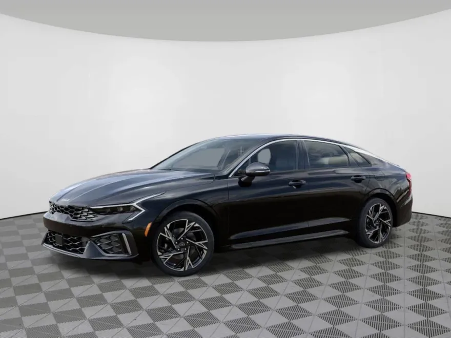 2026 Kia K5 GT-Line photo 1