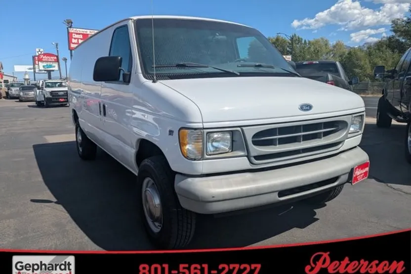 1998 Ford E-350 photo 1