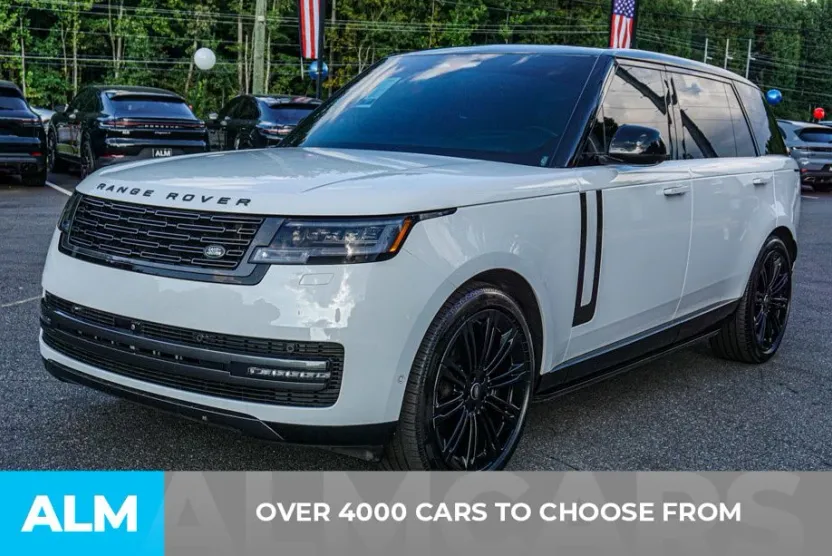 2025 Land Rover Range Rover SE photo 1
