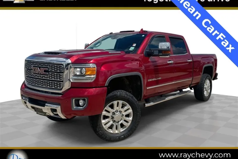 2018 Gmc Sierra 2500 HD Denali photo 1