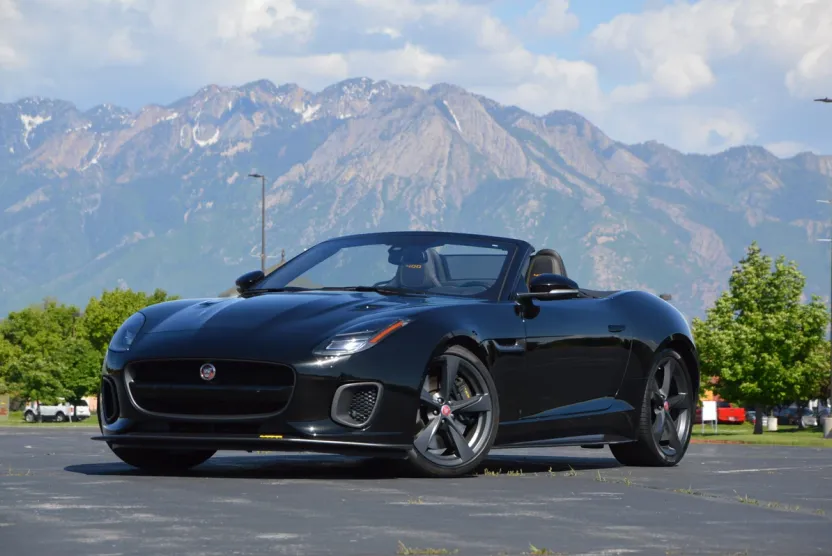 2018 Jaguar F-TYPE 400 Sport photo 1