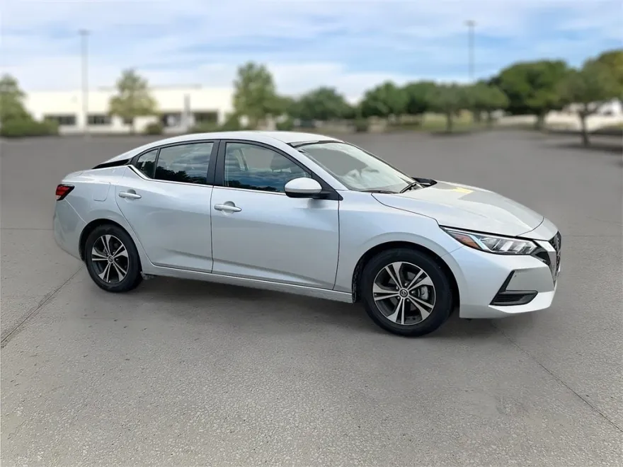 2023 Nissan Sentra SV photo 1