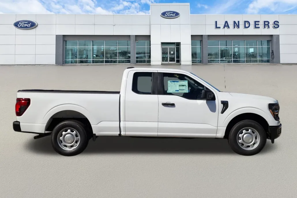 2025 Ford F-150 XL photo 1