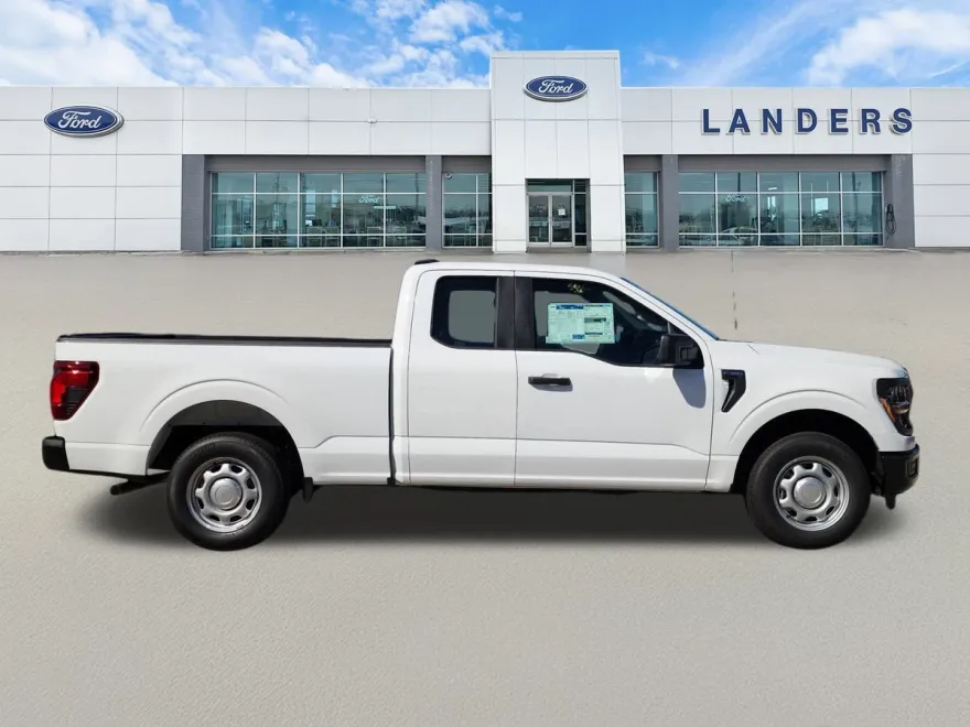 2025 Ford F-150 XL photo 1