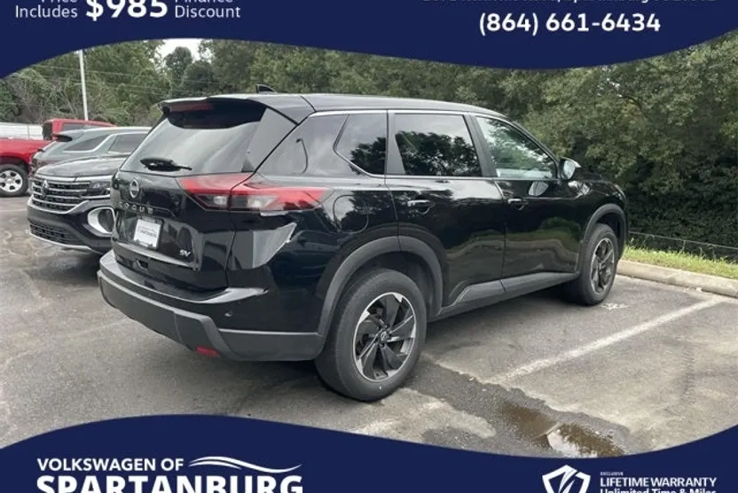 2024 Nissan Rogue SV photo 1