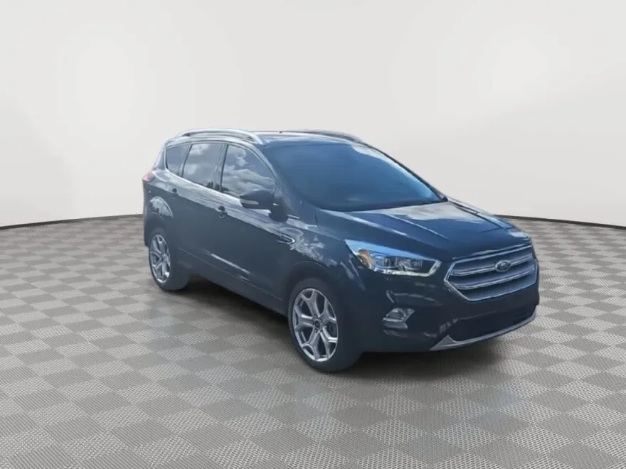 2019 Ford Escape Titanium photo 1