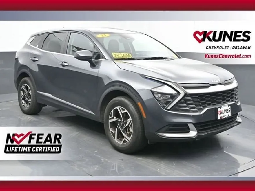 2023 Kia Sportage LX photo 1