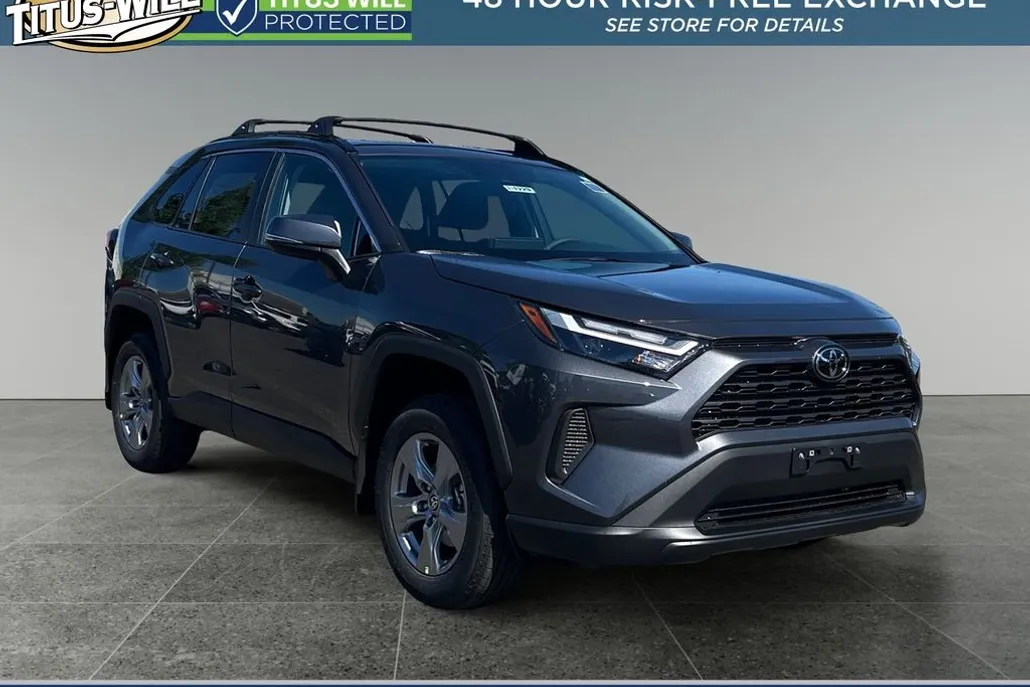 2025 Toyota RAV4 XLE photo 1
