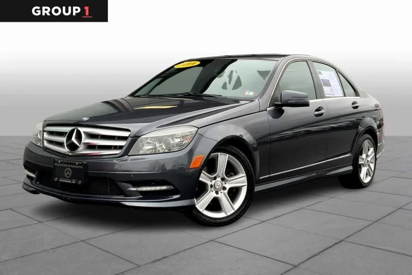 2011 Mercedes Benz C 300 Sport photo 1