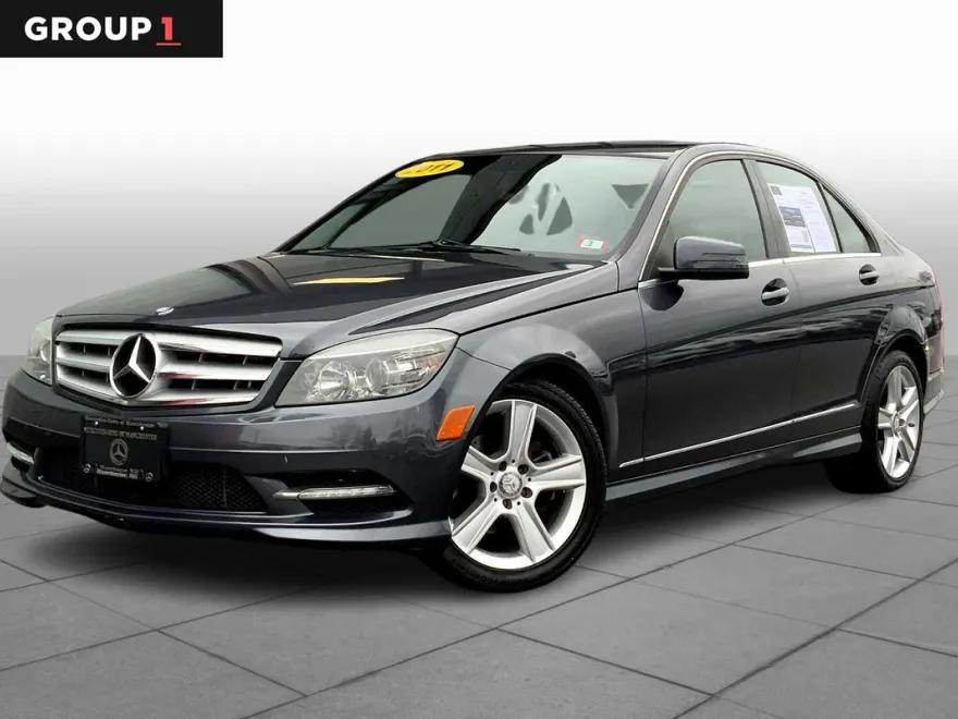 2011 Mercedes Benz C 300 Sport photo 1