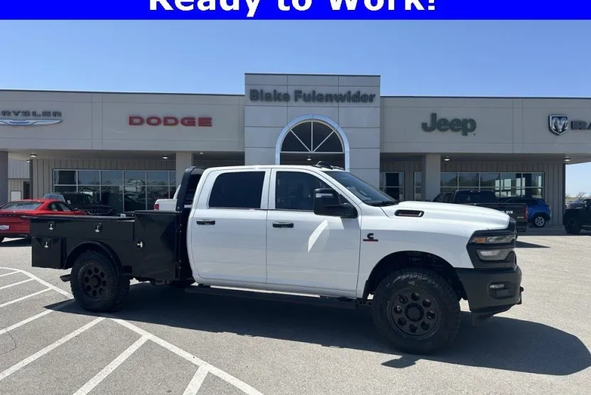 2025 Ram 2500 Tradesman photo 1