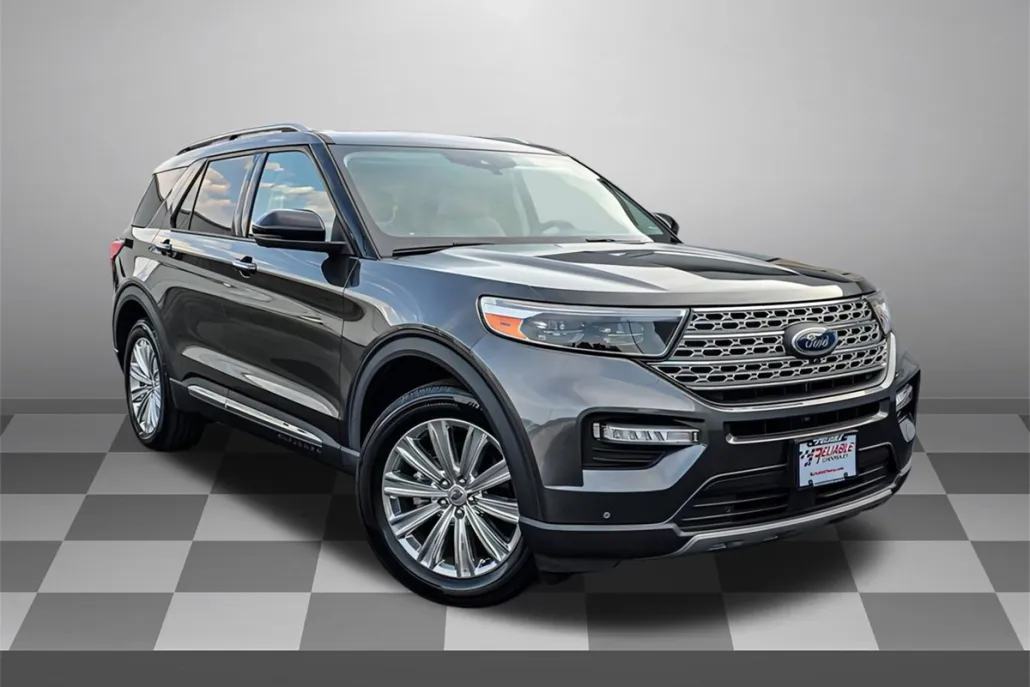 2020 Ford Explorer Limited photo 1