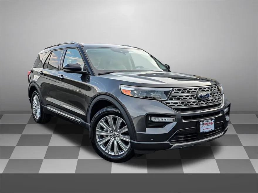 2020 Ford Explorer Limited photo 1