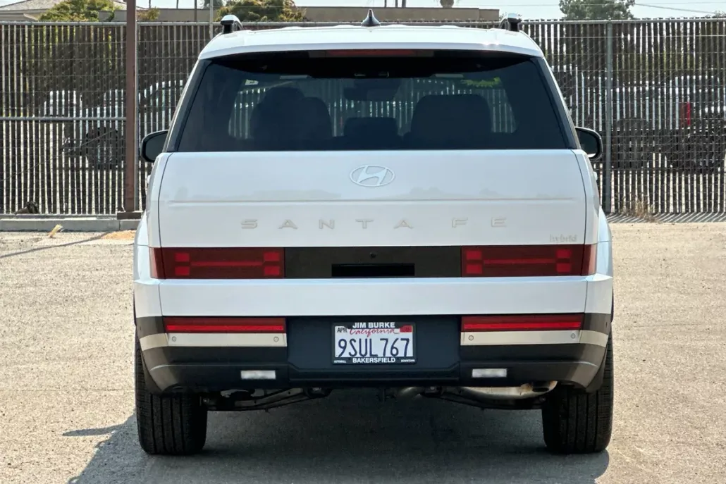 2025 Hyundai Santa Fe Limited photo 1