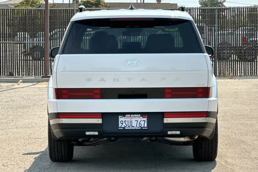 2025 Hyundai Santa Fe Limited photo 1