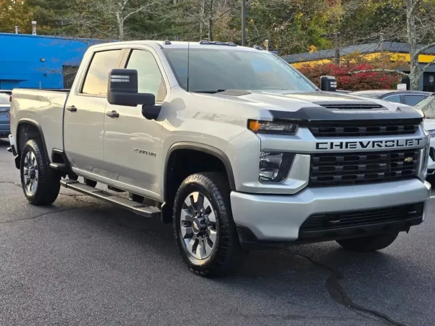 2022 Chevrolet Silverado 2500HD Custom photo 1