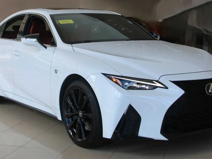 2024 Lexus IS 350 F SPORT photo 1