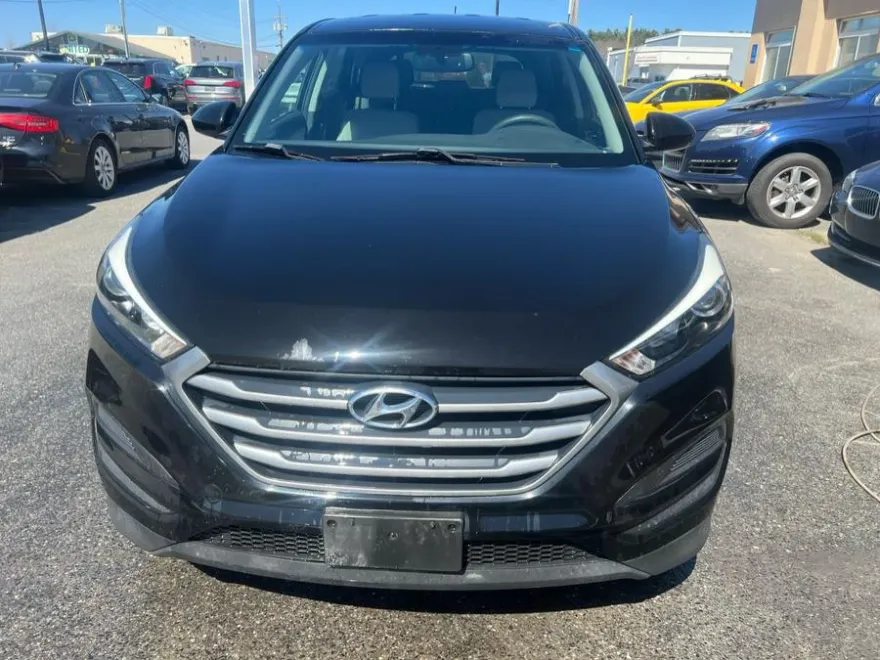 2018 Hyundai Tucson SE photo 1