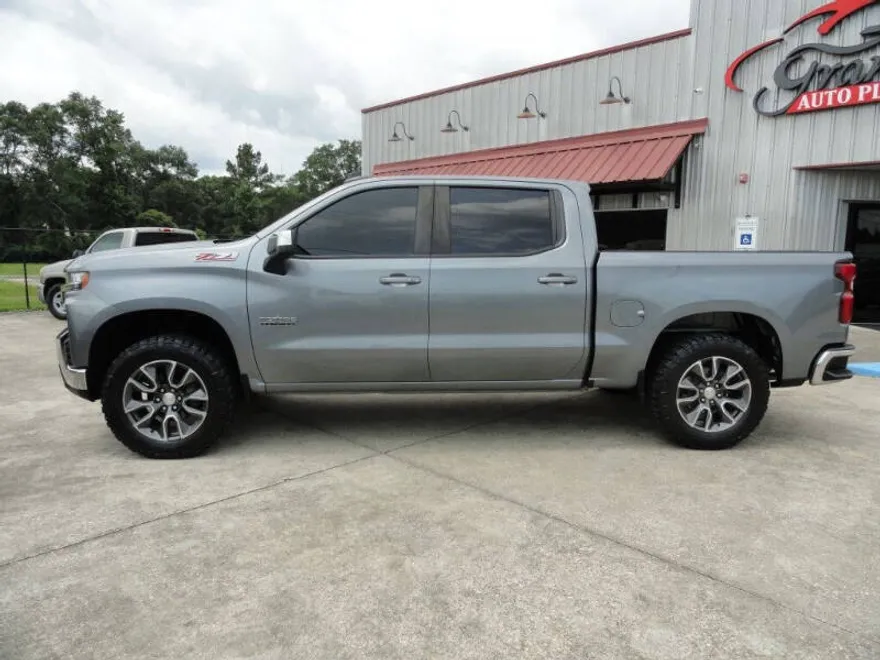 2020 Chevrolet Silverado 1500 Texas Edition Z71 photo 1