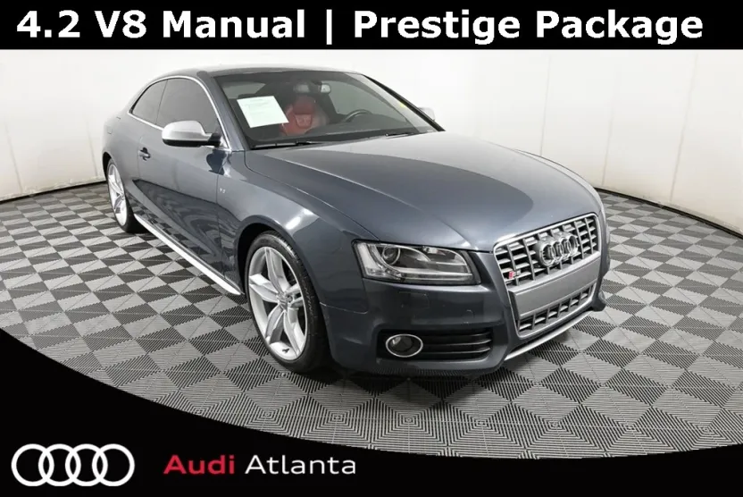2011 Audi S5 Prestige photo 1