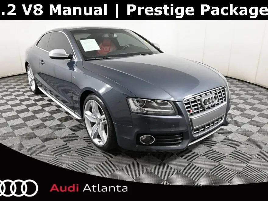 2011 Audi S5 Prestige photo 1
