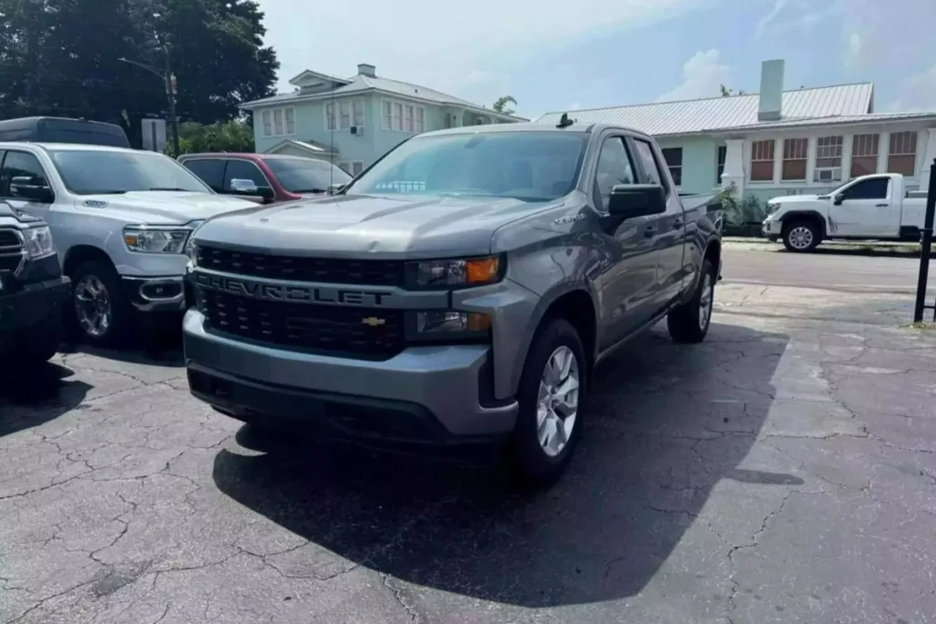 2021 Chevrolet Silverado 1500 Custom photo 1