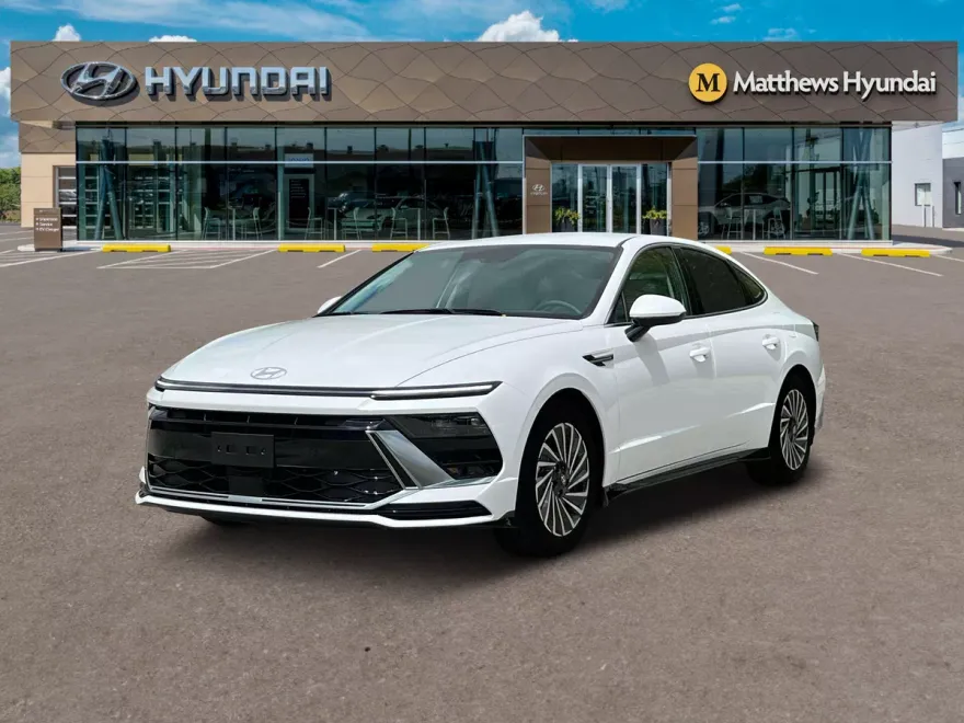 2025 Hyundai Sonata Hybrid SEL photo 1