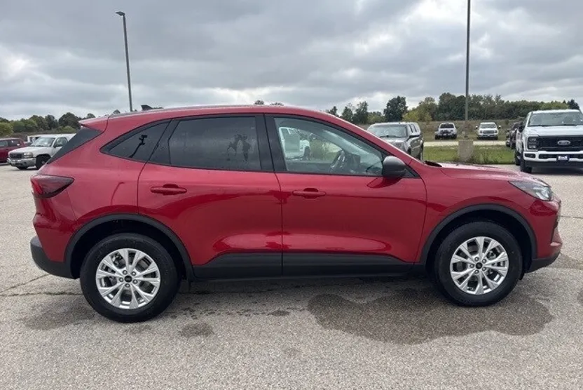 2025 Ford Escape Active photo 1