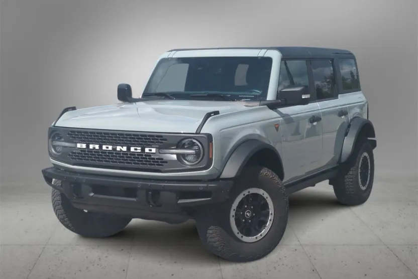 2022 Ford Bronco Base Big Bend Black Diamond Outer Banks Badlands Wildtrak Everglades photo 1