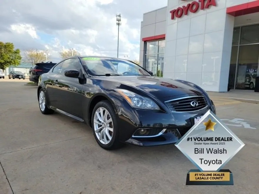 2012 Infiniti G37 photo 1