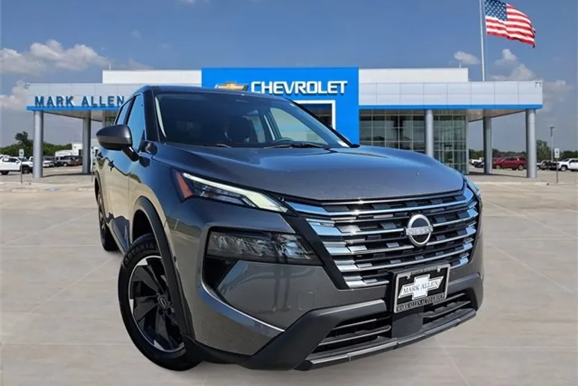 2024 Nissan Rogue SV photo 1
