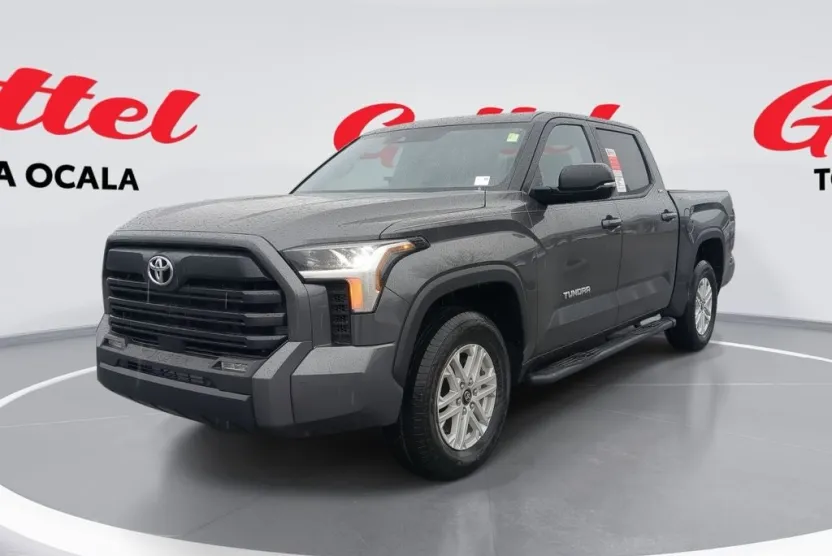 2025 Toyota Tundra SR5 photo 1