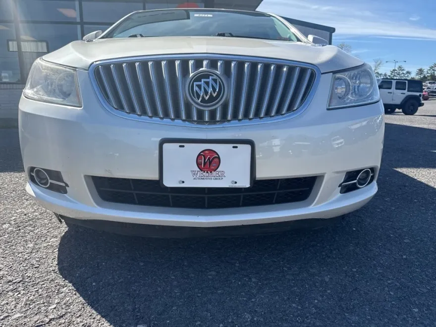 2011 Buick LaCrosse CXS photo 1