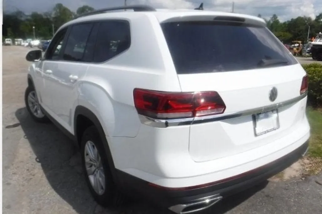 2021 Volkswagen Atlas S photo 1