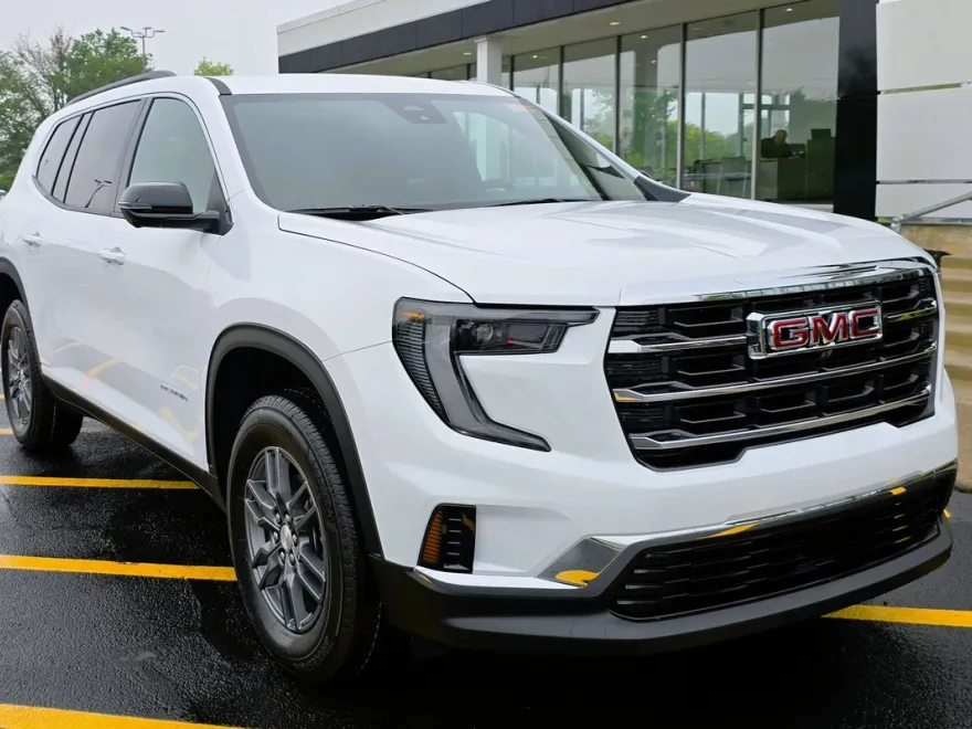 2025 Gmc Acadia Elevation photo 1