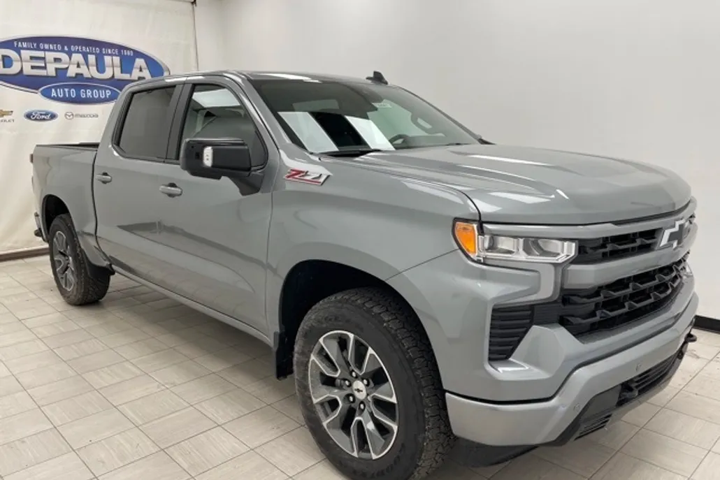 2026 Chevrolet Silverado 1500 RST photo 1