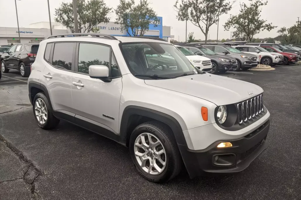 2018 Jeep Renegade Latitude North Edition photo 1