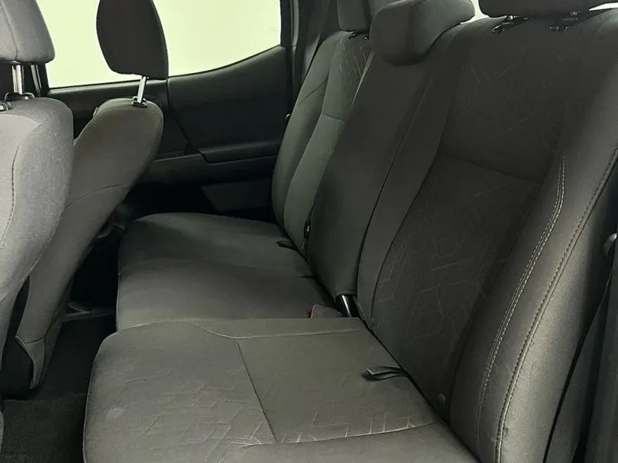 2017 Toyota Tacoma Double Cab SR photo 1