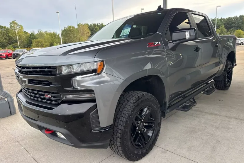 2021 Chevrolet Silverado 1500 LT Trail Boss photo 1