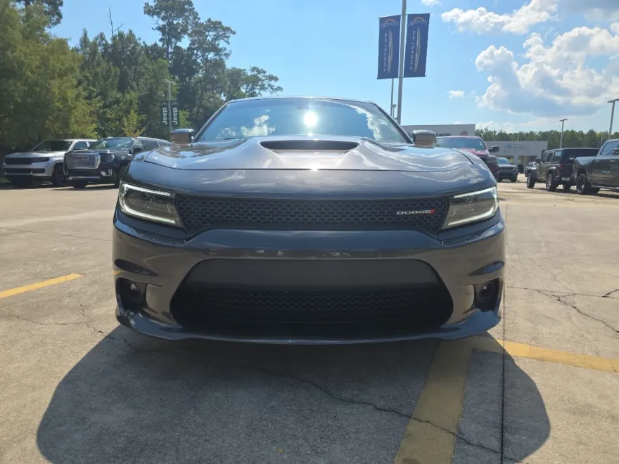 2022 Dodge Charger R/T photo 1