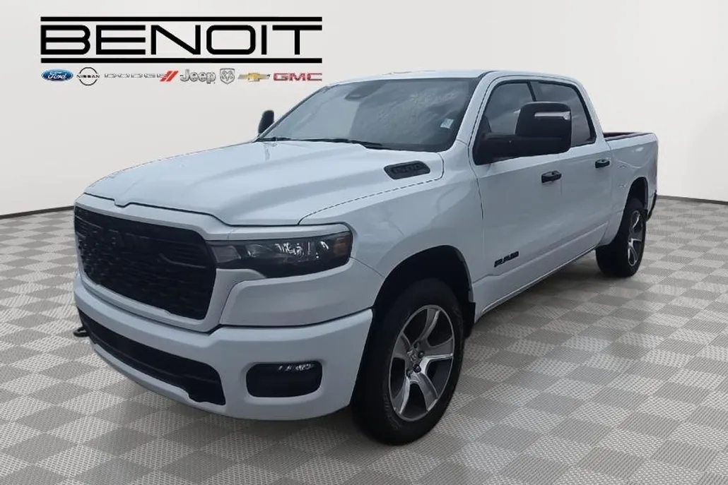 2025 Ram 1500 Tradesman photo 1