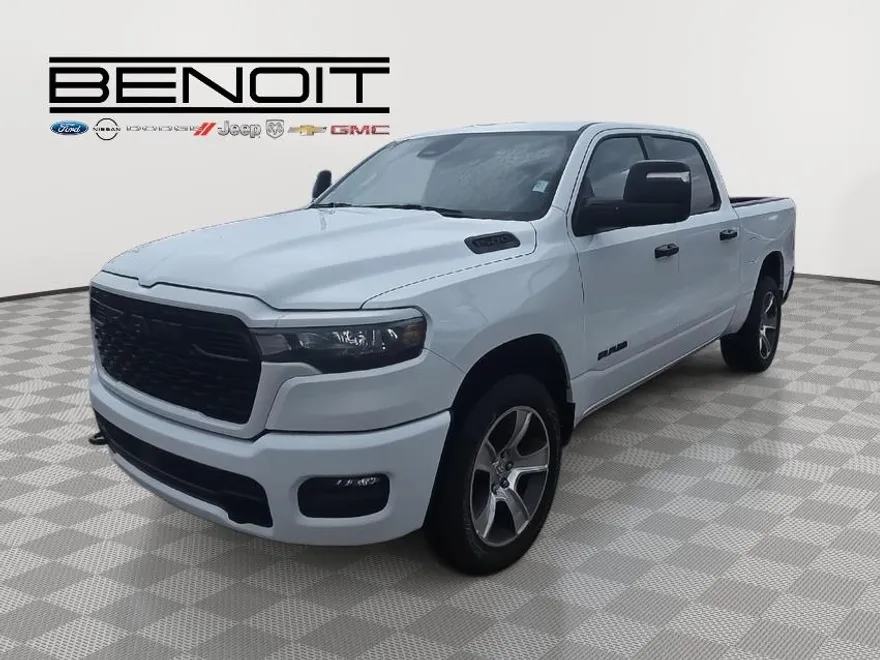 2025 Ram 1500 Tradesman photo 1
